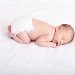 ماساژ درمان کولیک نوزاد